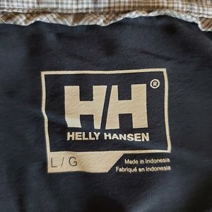 Helly Hansen Men's medium button up short sleeve shirt, Large, Plaid.